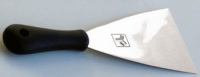 Spatula in stainless steel with plastic grip