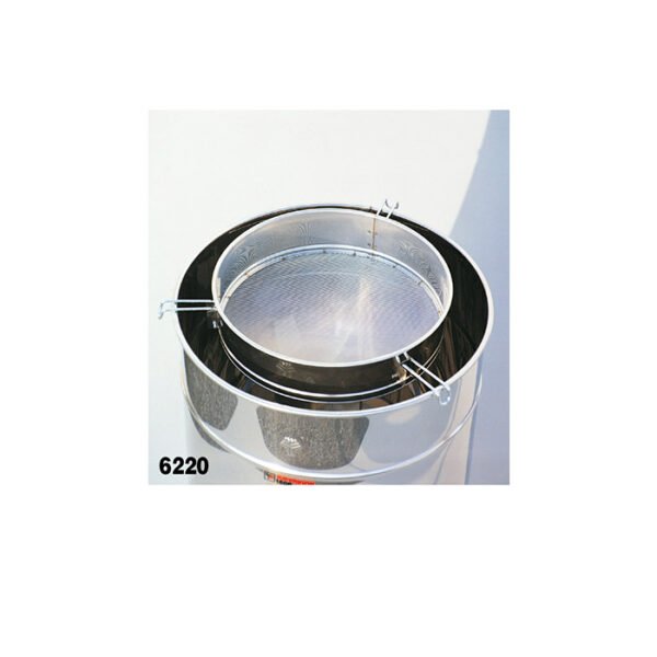 TAMIS pour maturateurs de 200 et 400 kg en acier inoxydable.